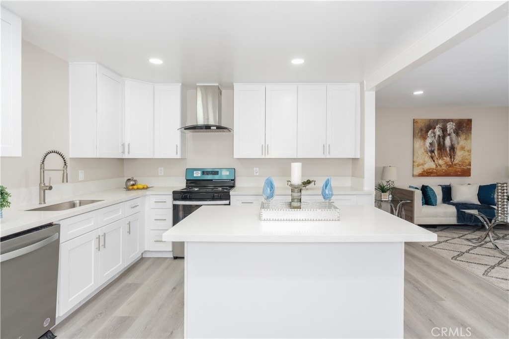 1344 W Vesta - Photo 4