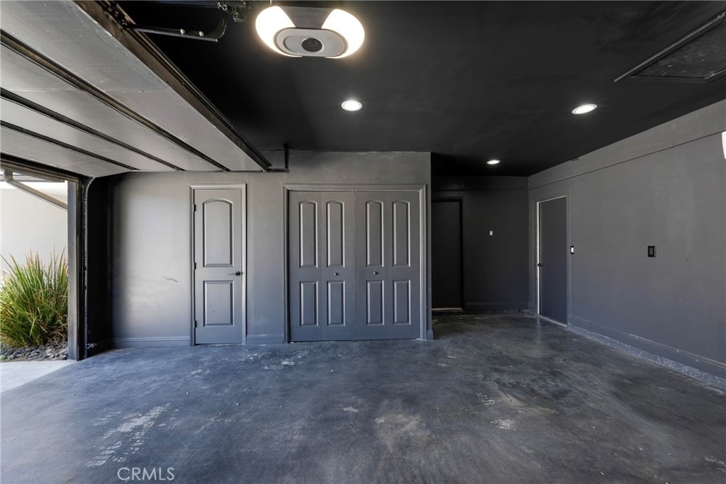 3132 E Locust Avenue - Photo 27