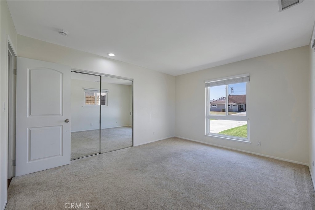 3132 E Locust Avenue - Photo 10