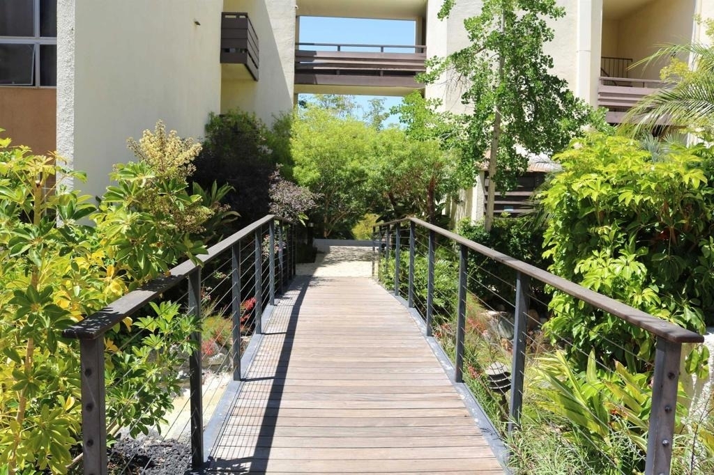 1615 Hotel Circle S - Photo 22