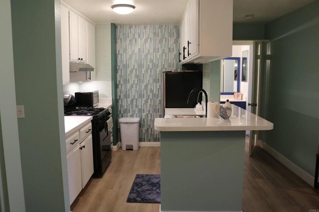 1615 Hotel Circle S - Photo 5
