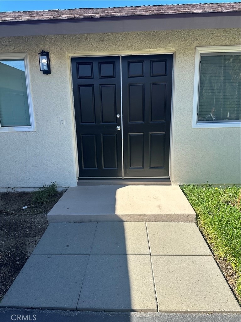 13879 Gavina Ave - Photo 0