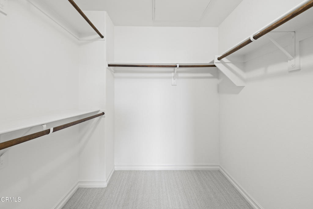 629 Traction Avenue - Photo 10