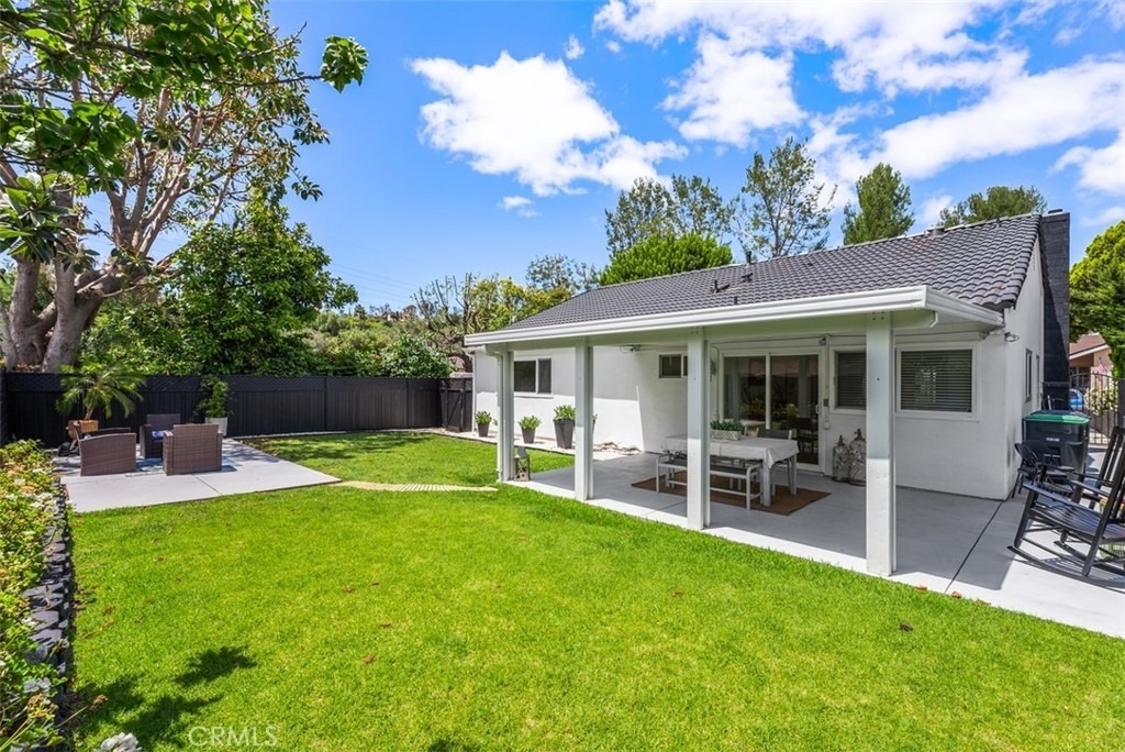 25552 Mackenzie Street - Photo 26