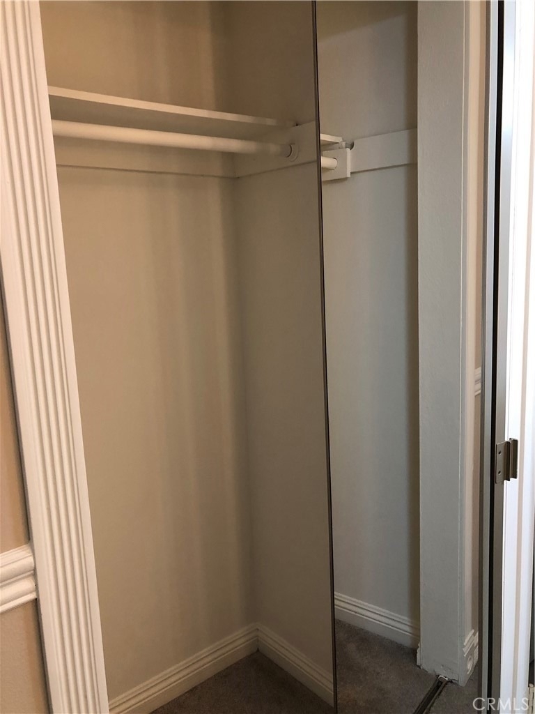 552 N Bellflower Boulevard - Photo 7