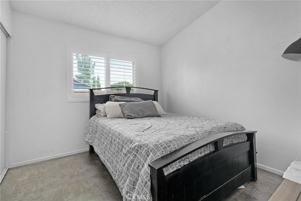15957 Randall - Photo 17