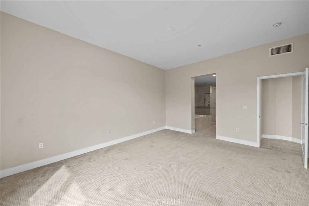 402 Rockefeller - Photo 17