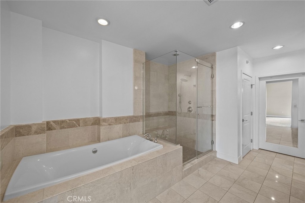 402 Rockefeller - Photo 19