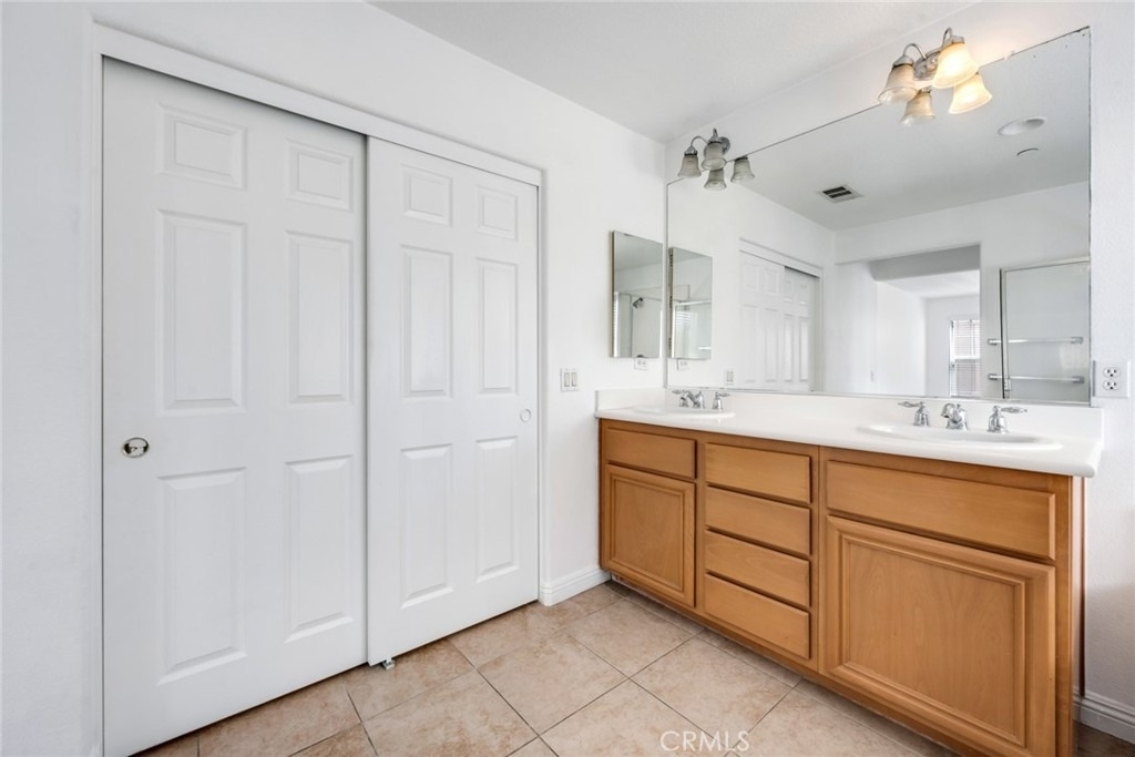 4544 Filson Street - Photo 11