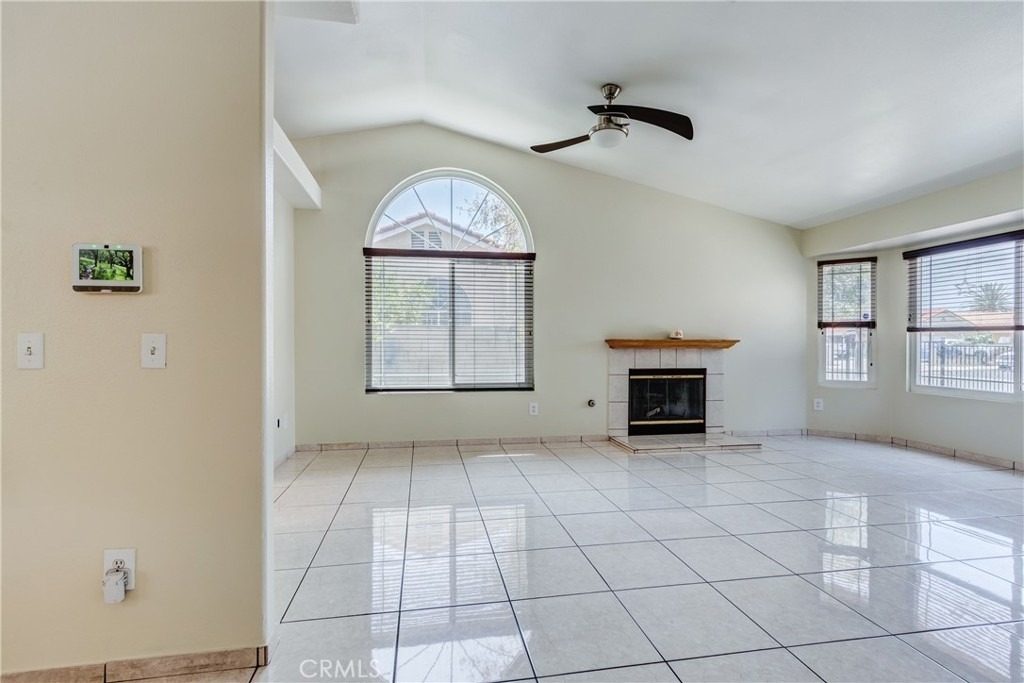14845 Hibiscus - Photo 11