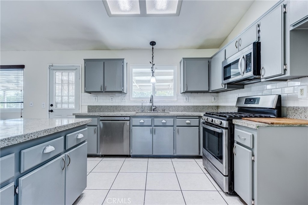 14845 Hibiscus - Photo 15