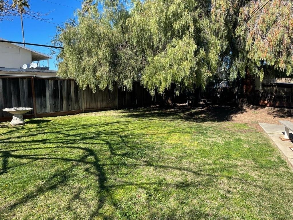 615 Alpha Court - Photo 15