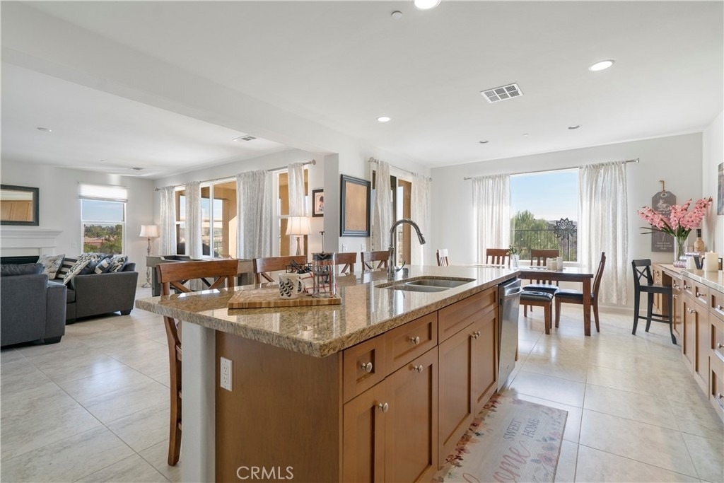 3126 Vista Terrace - Photo 4