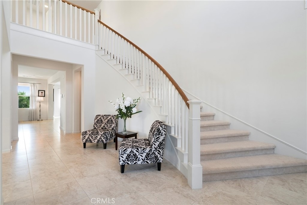 3126 Vista Terrace - Photo 2