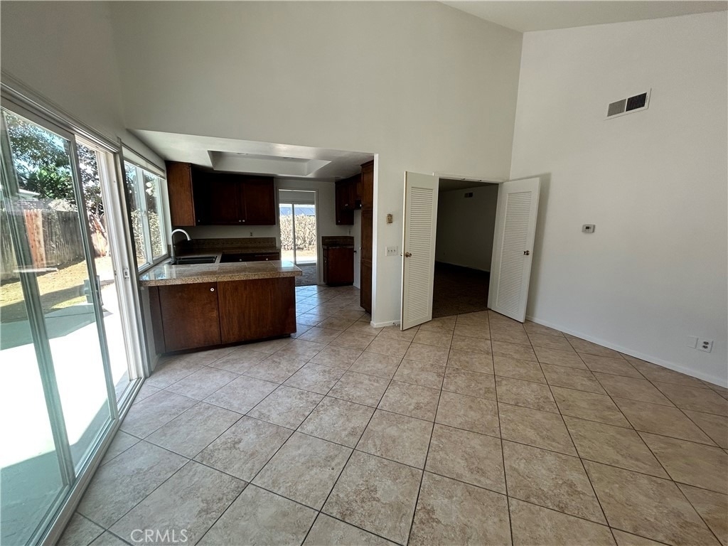 3385 Valencia Hill - Photo 9