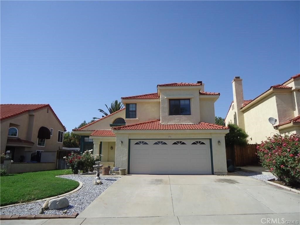 30538 Laramie Avenue - Photo 0