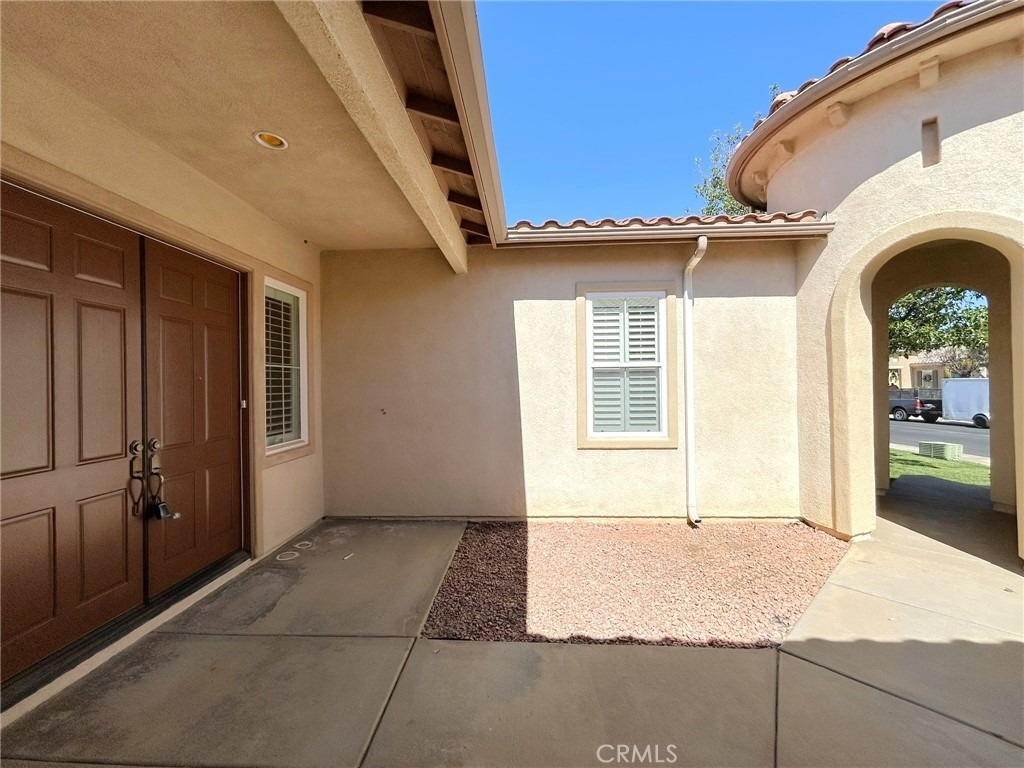 36119 Blue Hill Drive - Photo 4