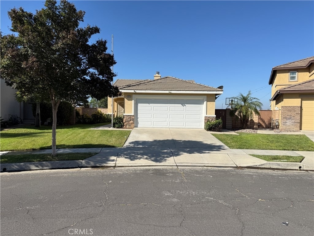 33015 Eagle Point Drive - Photo 0