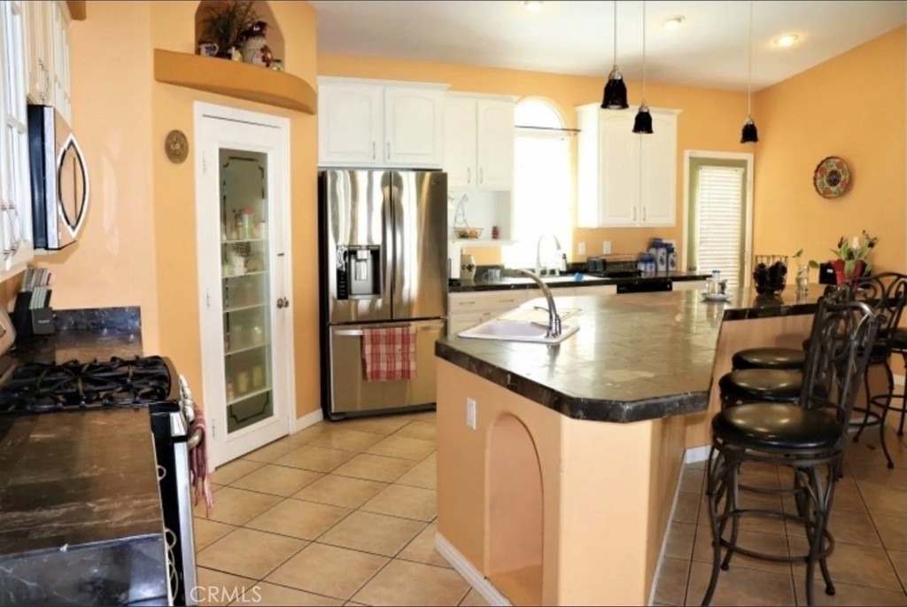 7518 Redwood - Photo 6