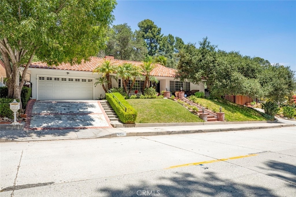 1331 Beaudry - Photo 2