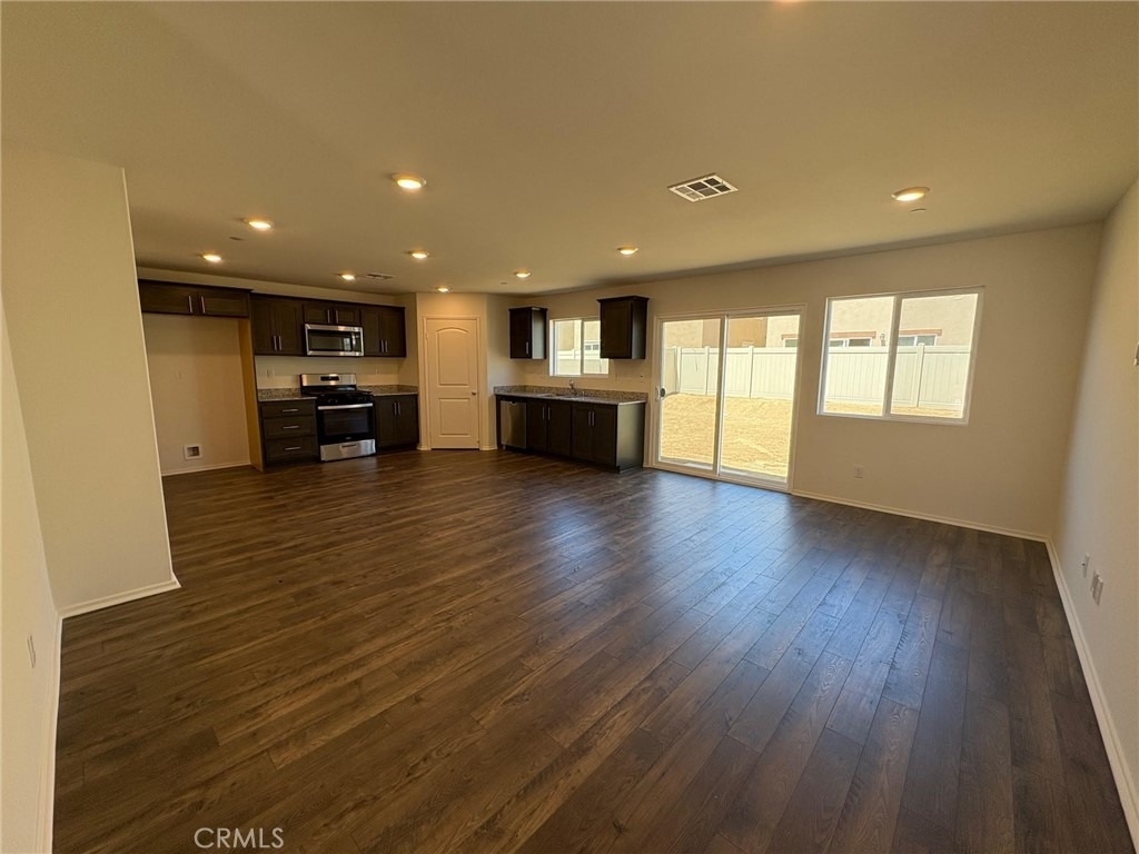 14059 Shayna Street - Photo 2
