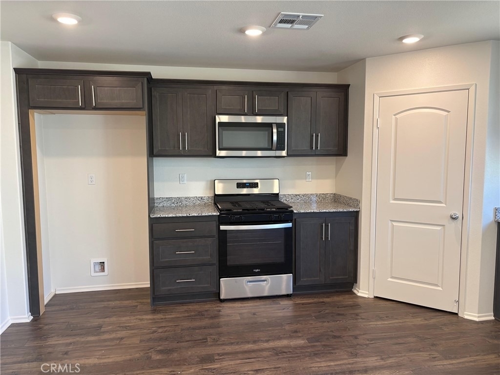 14059 Shayna Street - Photo 5