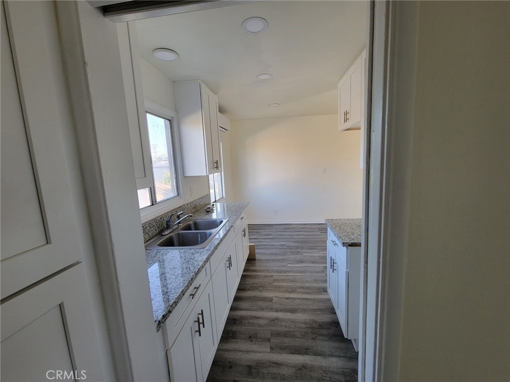 757 S Towne Avenue - Photo 4