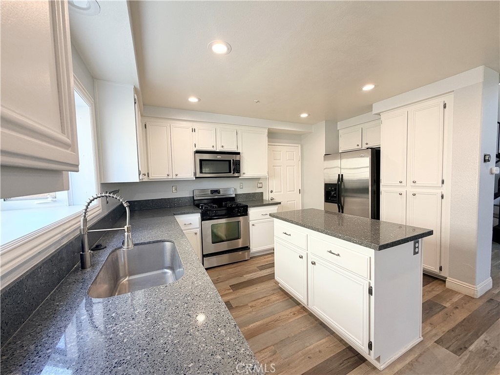15096 Fox Ridge Drive - Photo 13