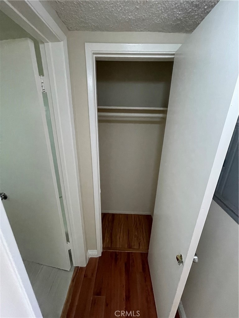 5716 Sultana Avenue - Photo 7