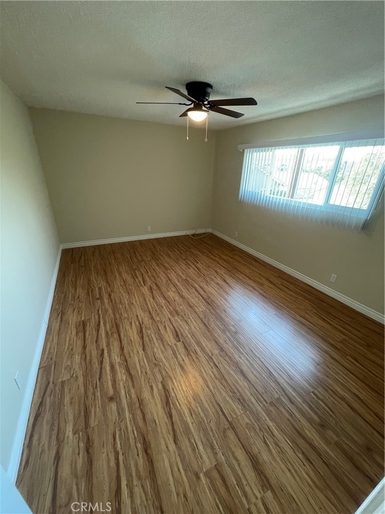 5716 Sultana Avenue - Photo 13