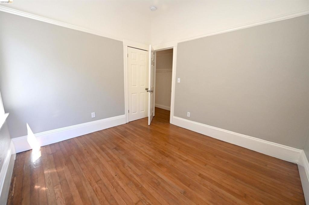 685 37th Street - Photo 8