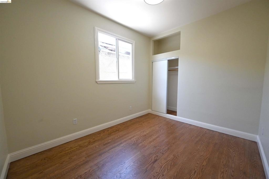 685 37th Street - Photo 9