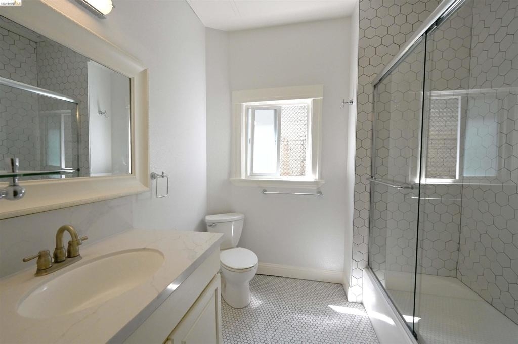 685 37th Street - Photo 11