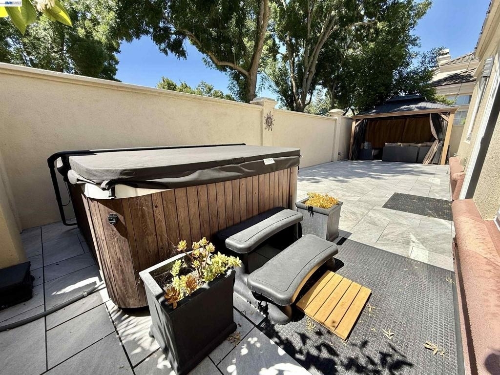 4238 Diavila Ave - Photo 50