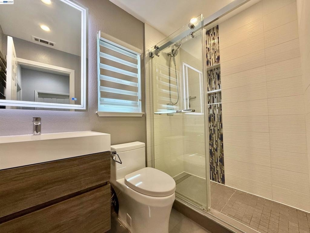 4238 Diavila Ave - Photo 36