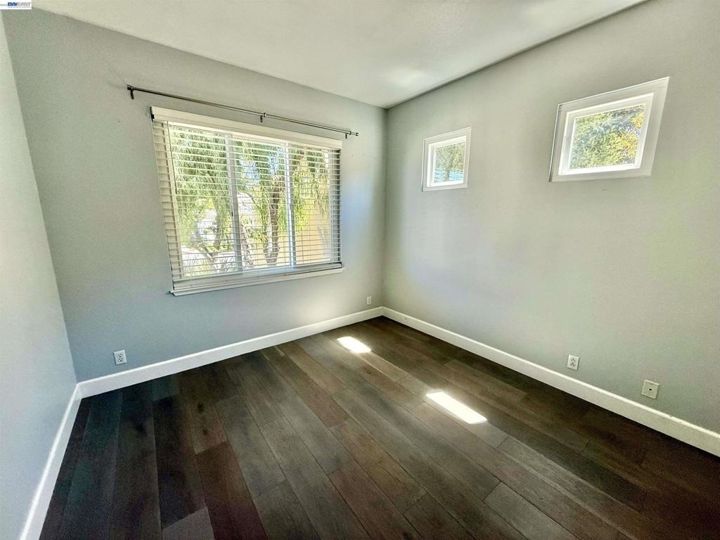 4238 Diavila Ave - Photo 33
