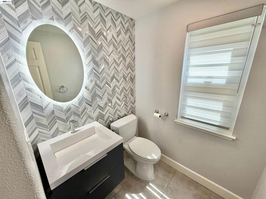 4238 Diavila Ave - Photo 24
