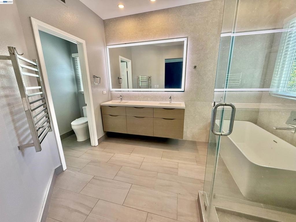 4238 Diavila Ave - Photo 43