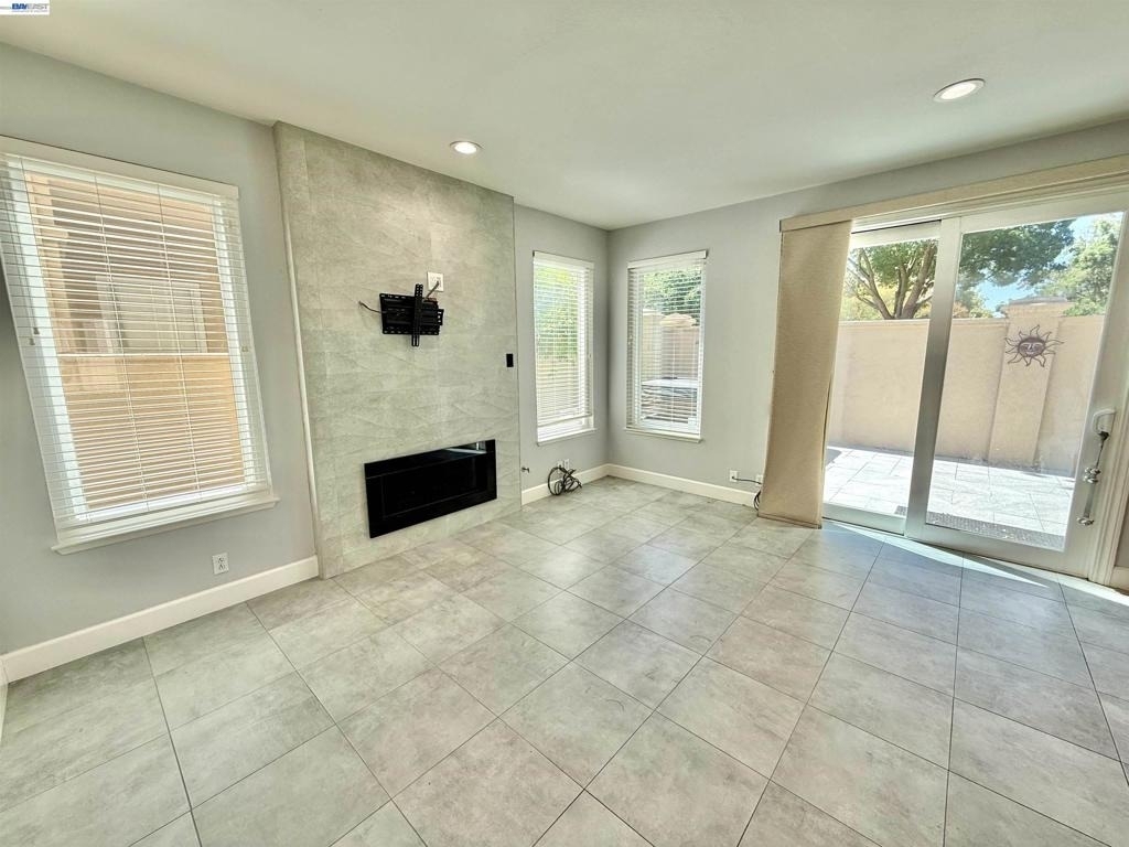 4238 Diavila Ave - Photo 20