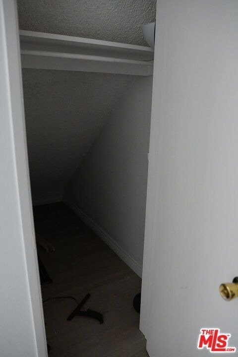912 Hilldale - Photo 8