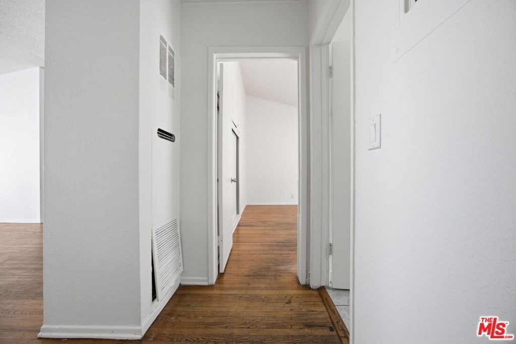 4841 W 18th Street - Photo 18