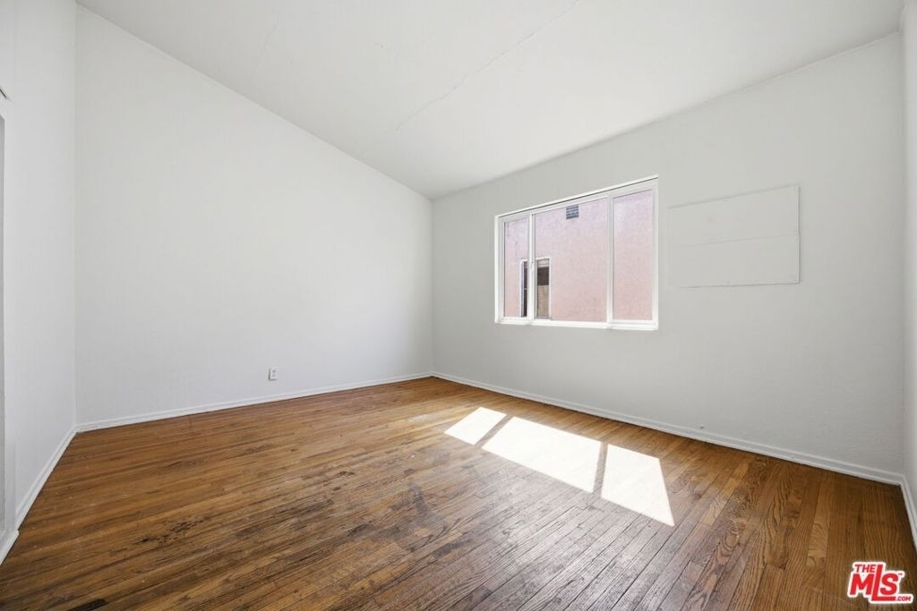 4841 W 18th Street - Photo 19