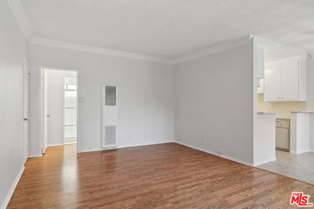 1216 N Detroit Street - Photo 0
