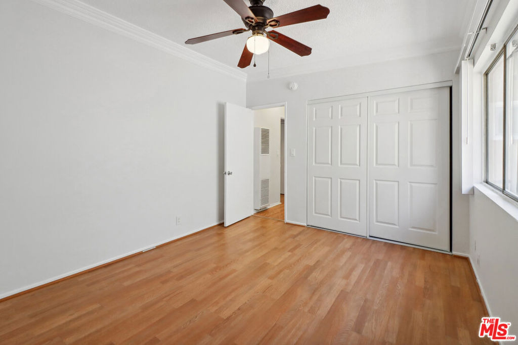 1216 N Detroit Street - Photo 6