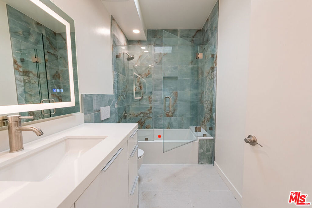 7275 Birdview Avenue - Photo 10