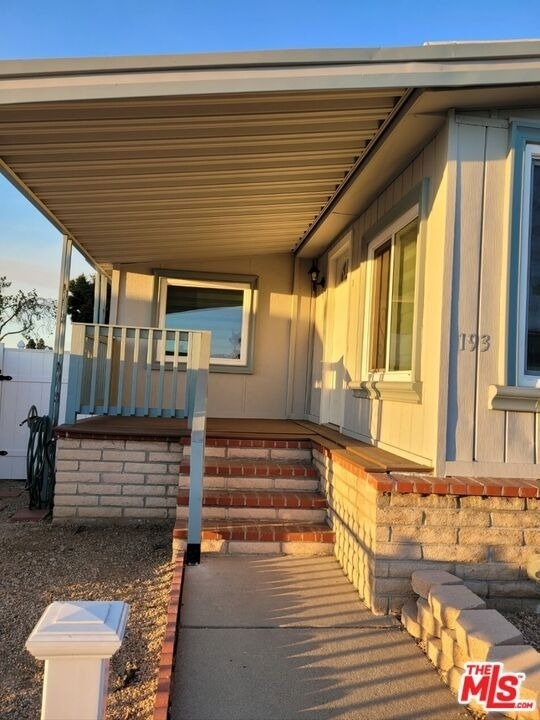 17700 S Avalong Boulevard - Photo 0