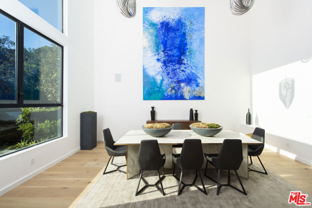1378 N Doheny Drive - Photo 6