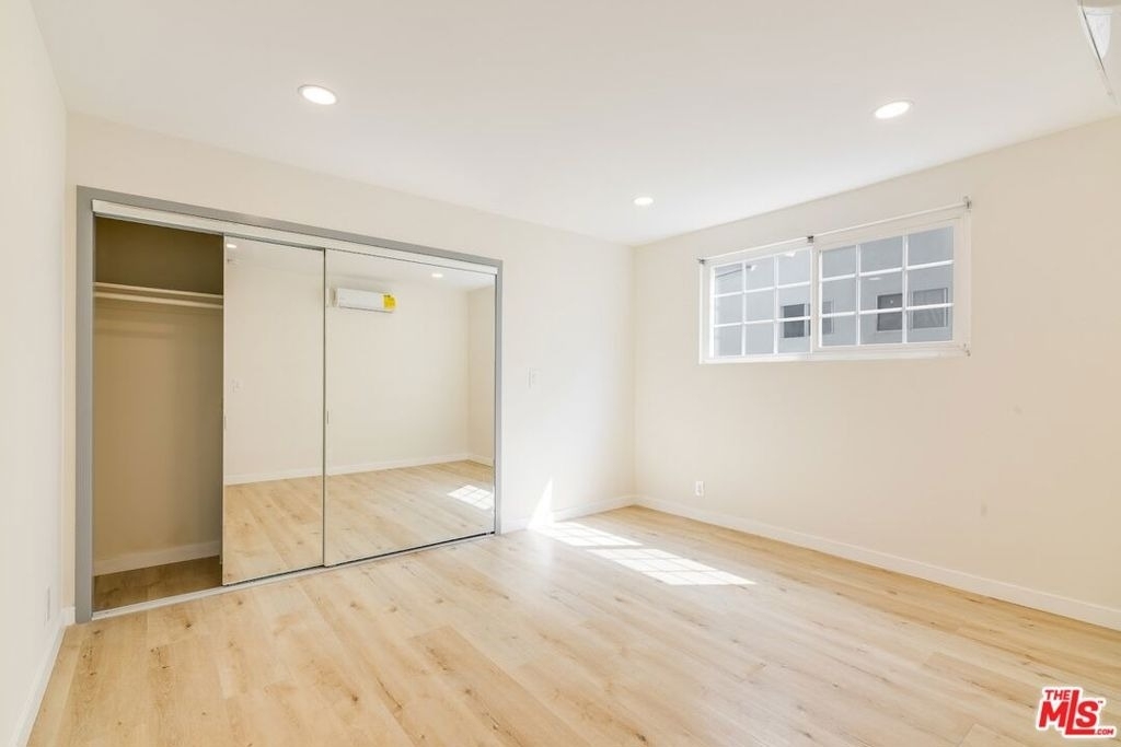835 S Sherbourne Drive - Photo 3