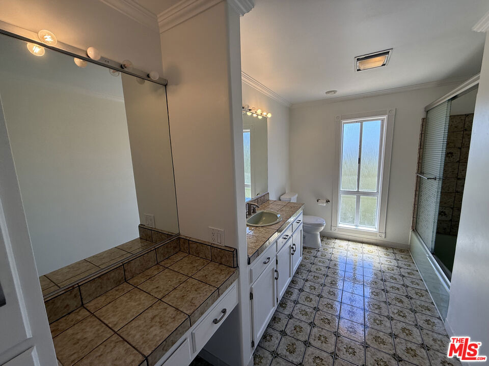 4613 Reforma Road - Photo 36
