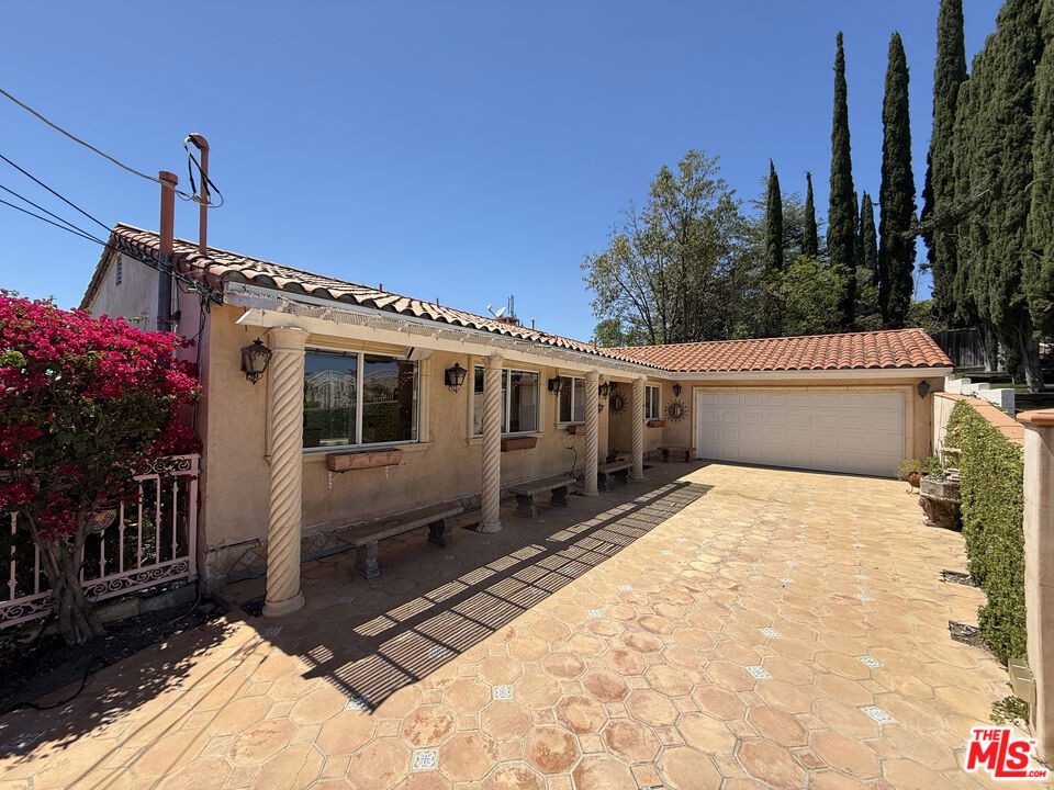 4613 Reforma Road - Photo 1